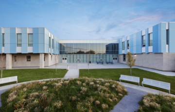 mâmawêyatitân centre